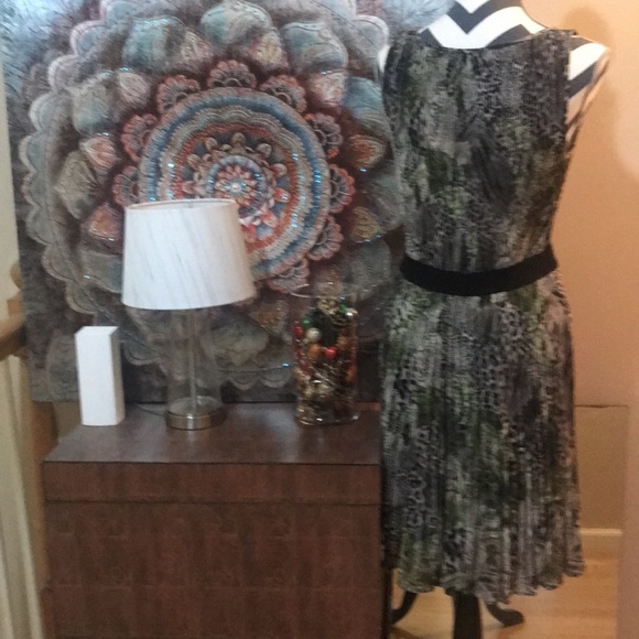 Peter Nygard animal print camouflage summer sheer dress - Picture 5 of 8